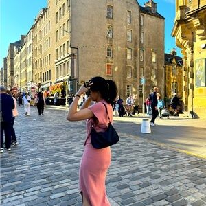 Fits perfectly. In very good condition